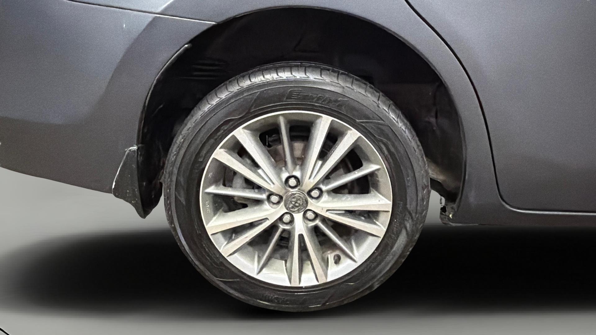 Used 2014 Toyota Corolla Altis Used 2014 Toyota Corolla Altis