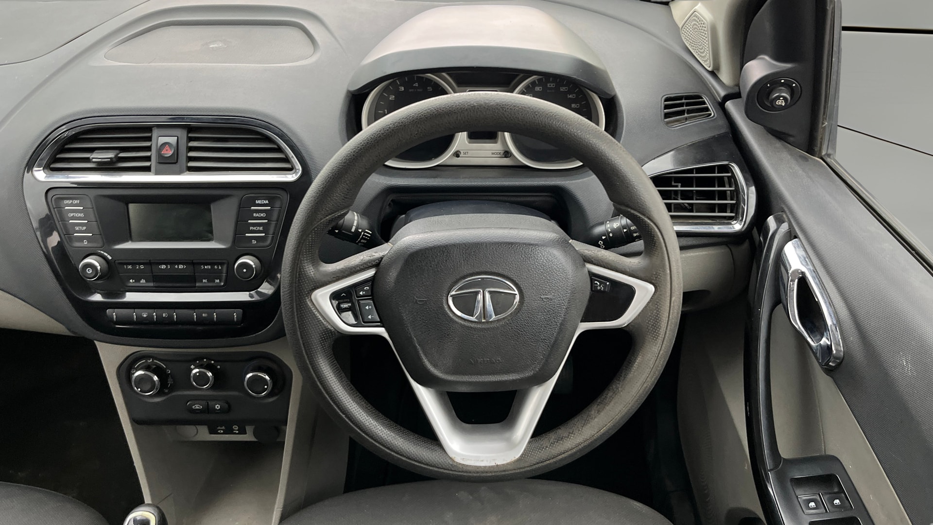 Used 2017 Tata Tiago Used 2017 Tata Tiago