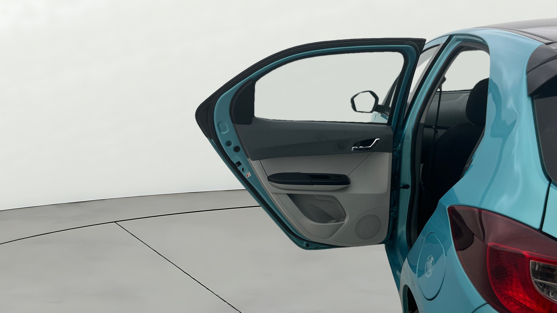 Used 2025 Tata Tiago Used 2025 Tata Tiago