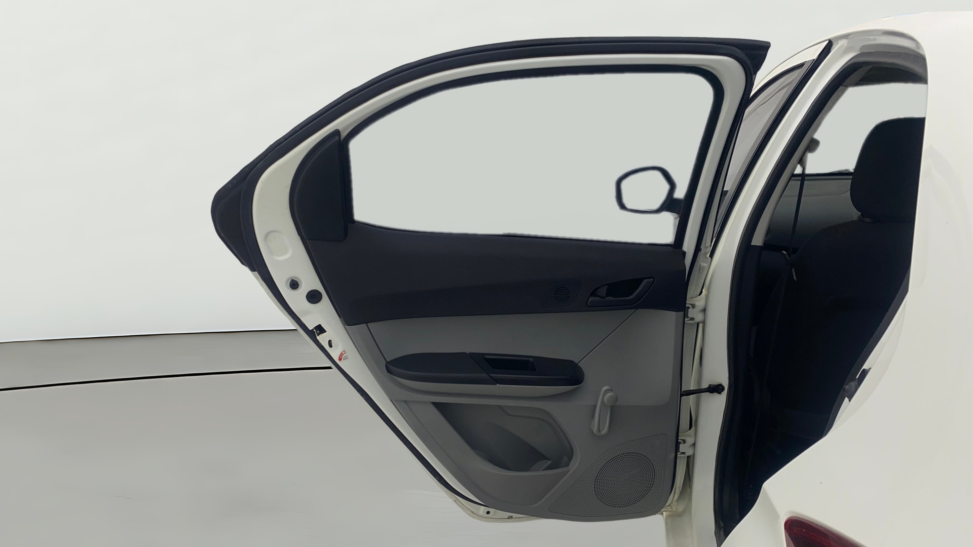 Used 2023 Tata Tiago Used 2023 Tata Tiago