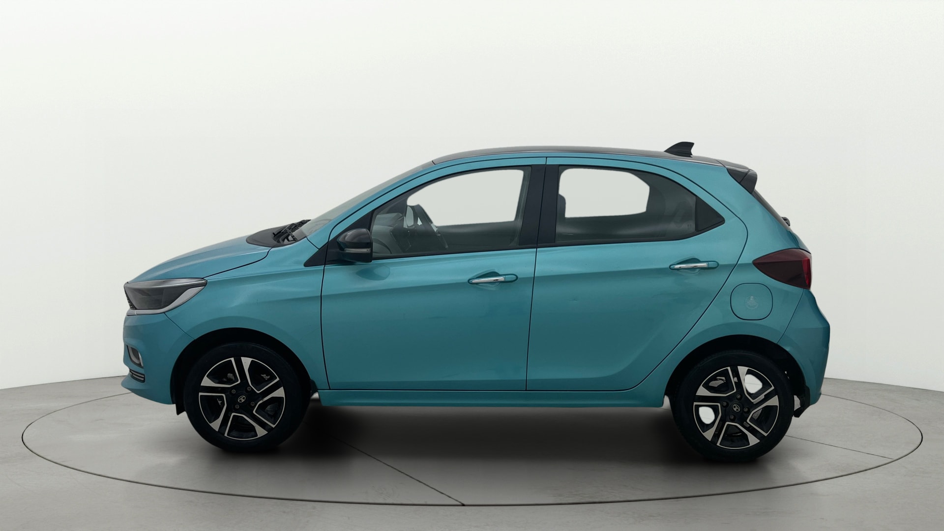 Used 2025 Tata Tiago Used 2025 Tata Tiago