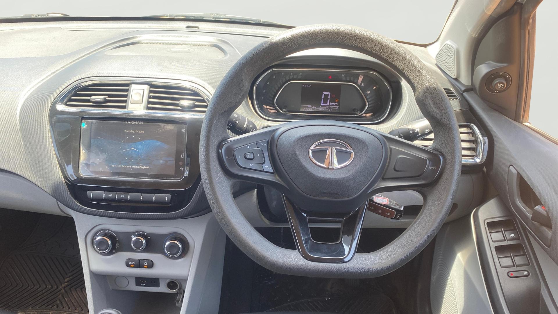 Used 2021 Tata Tiago Used 2021 Tata Tiago