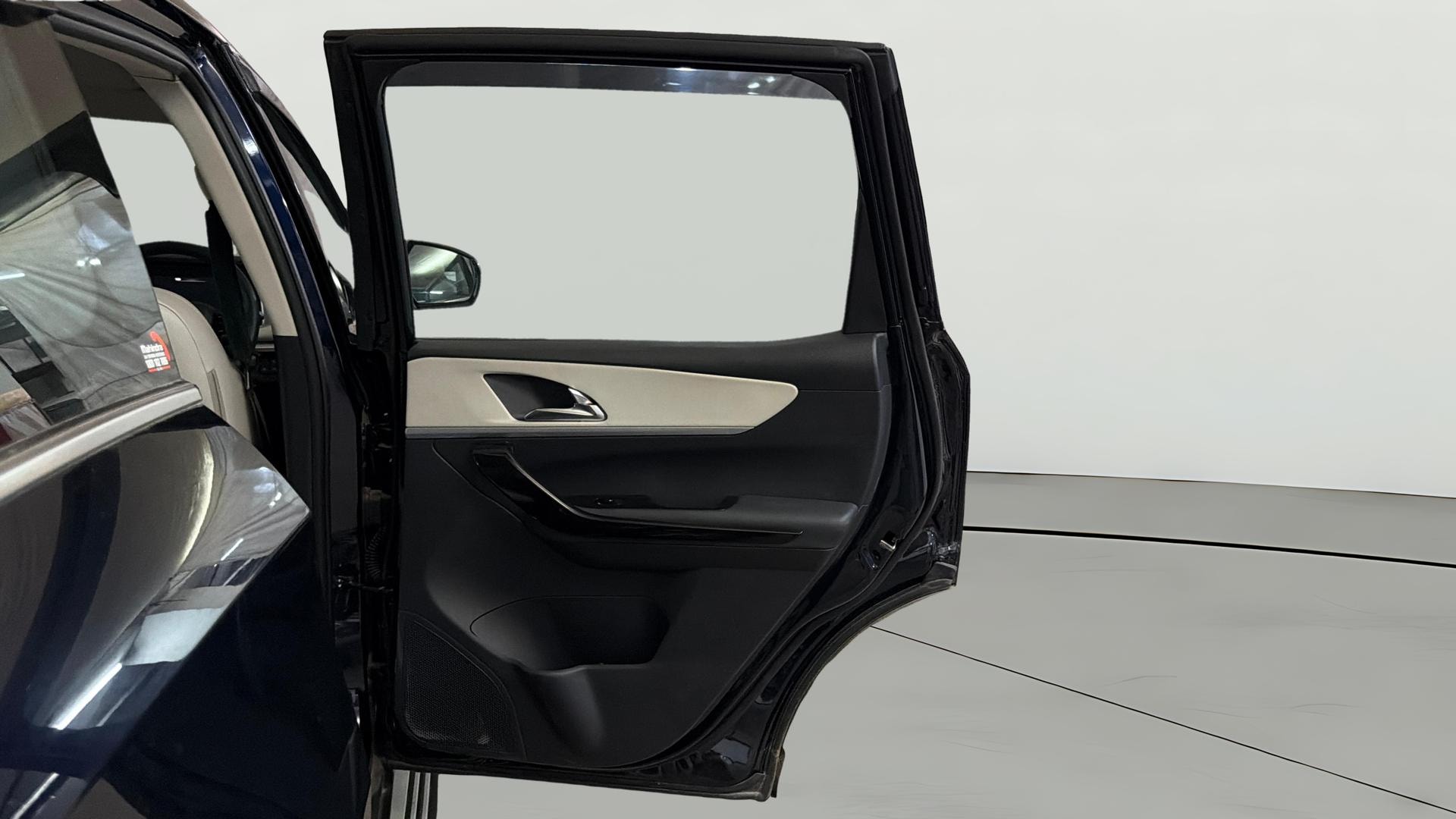 Used 2025 Mahindra XUV700 Used 2025 Mahindra XUV700