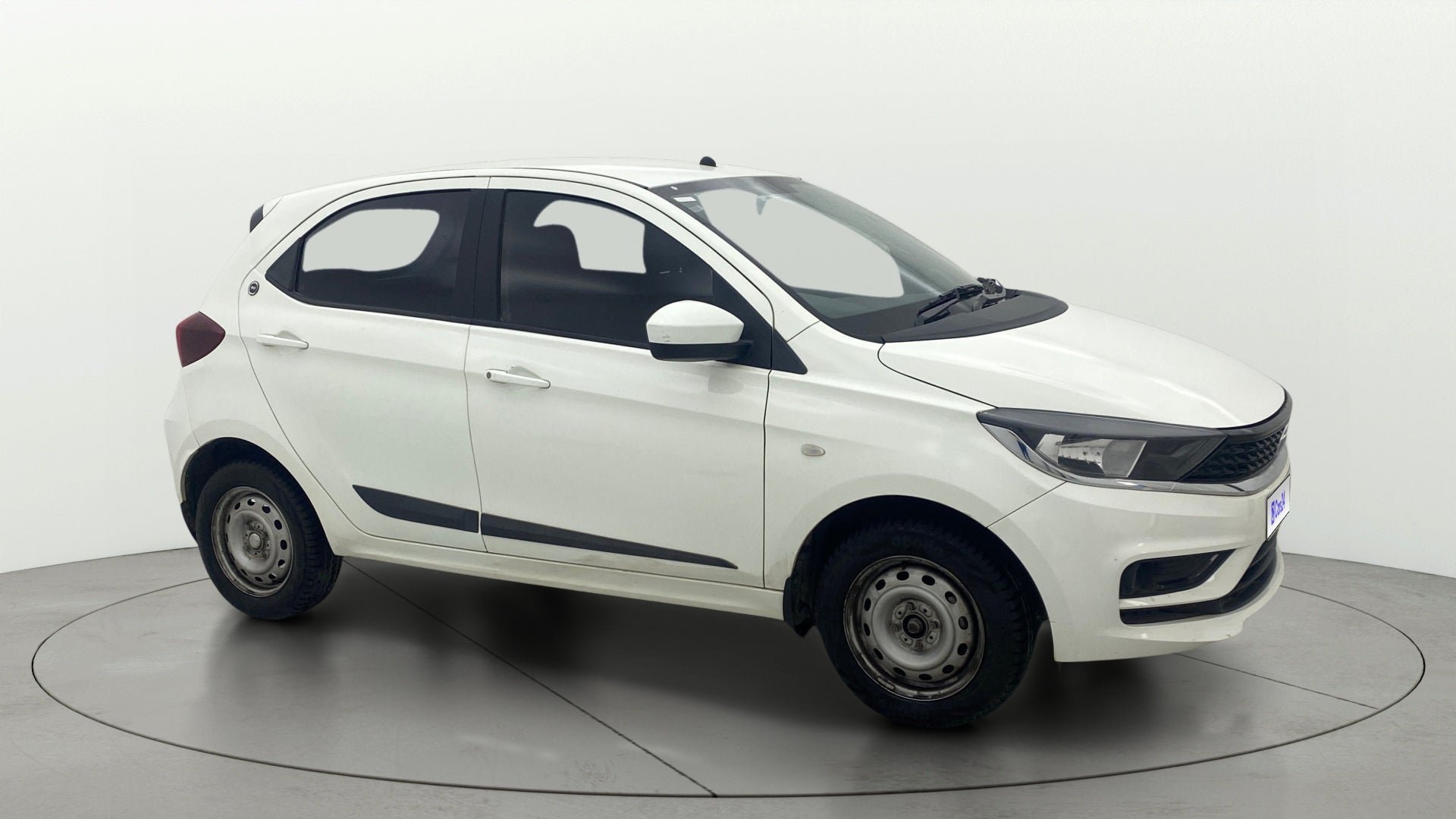 Used 2023 Tata Tiago Used 2023 Tata Tiago