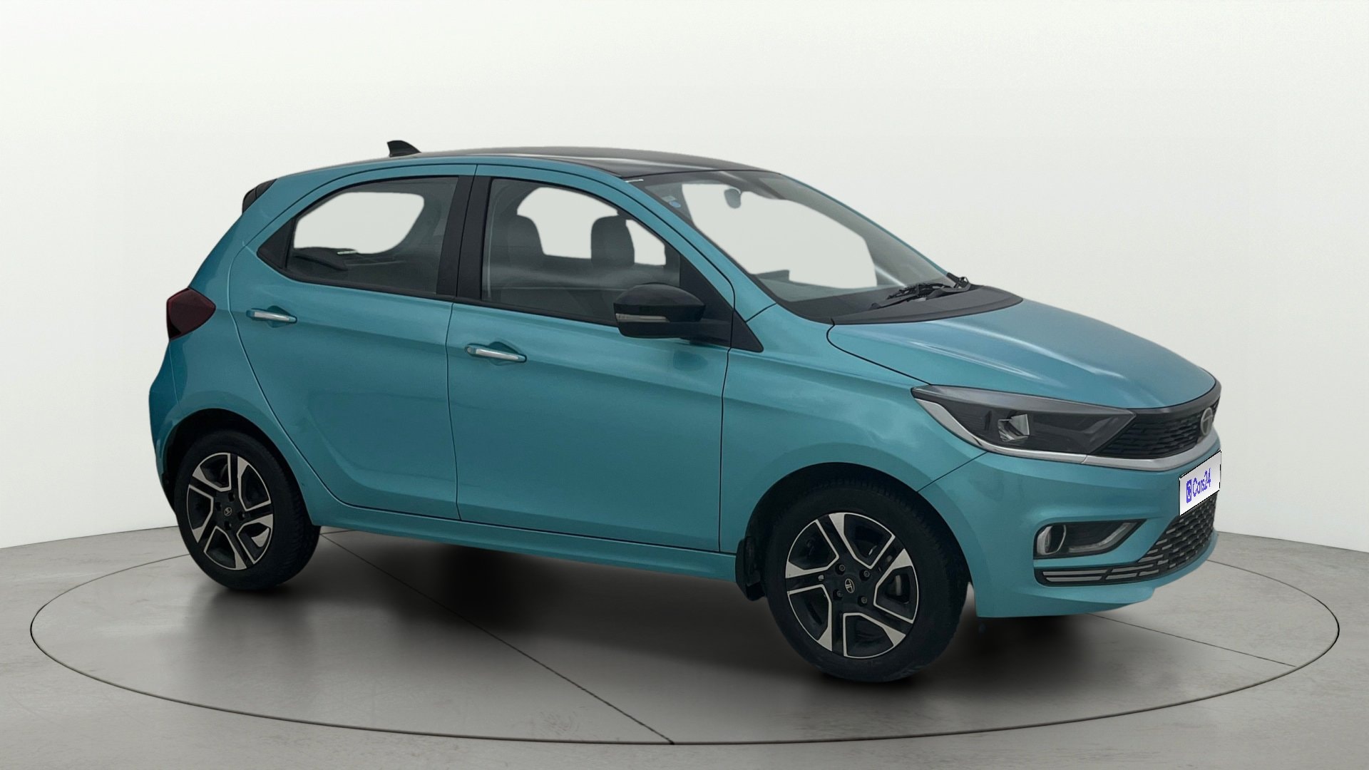 Used 2025 Tata Tiago Used 2025 Tata Tiago