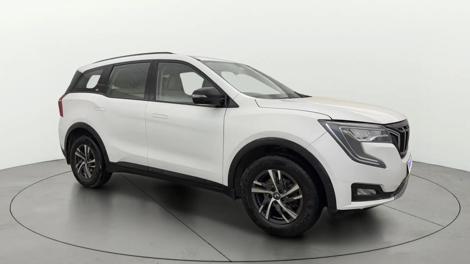 Used 2022 Mahindra XUV700 Used 2022 Mahindra XUV700