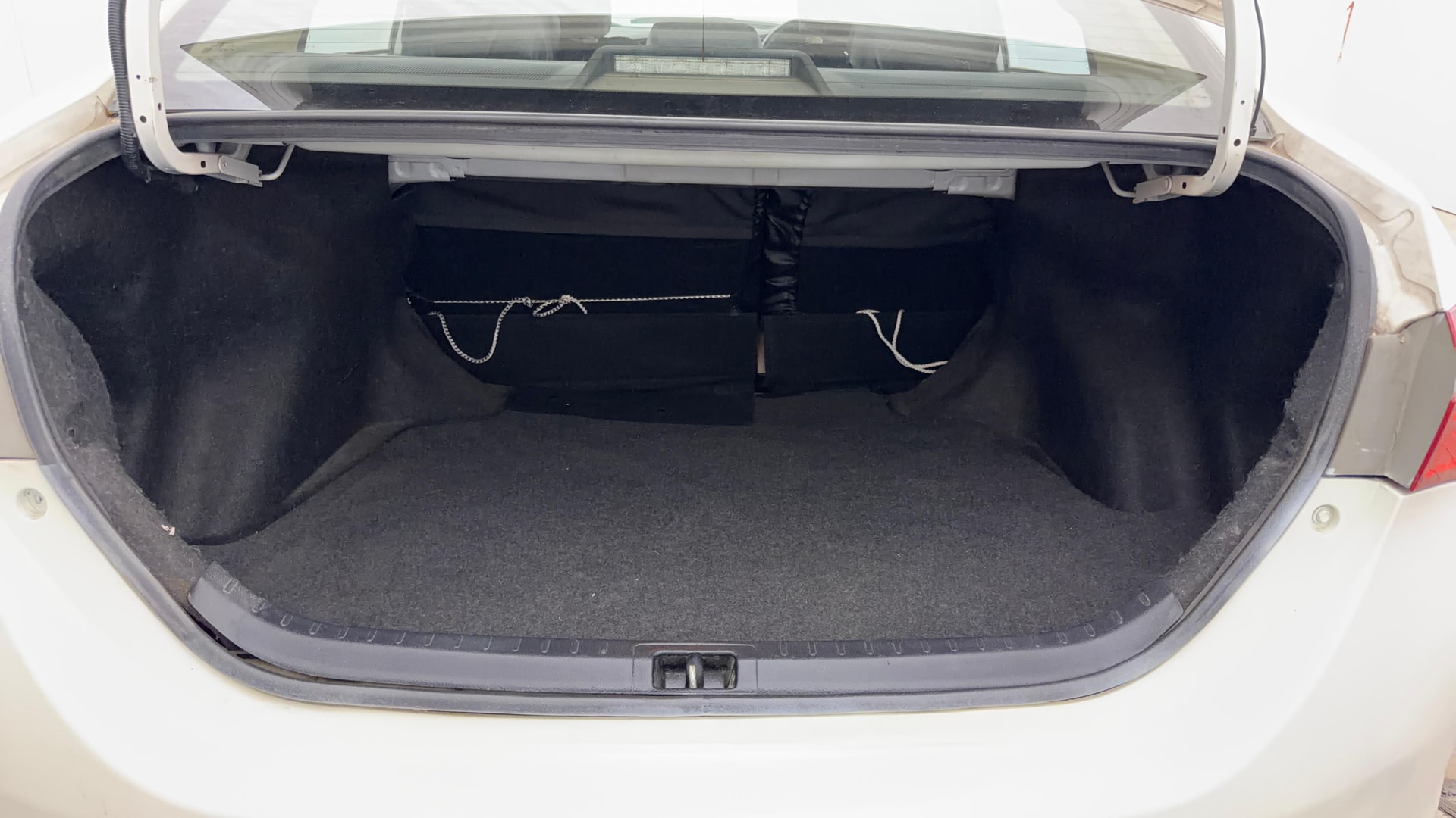 Used 2015 Toyota Corolla Altis Used 2015 Toyota Corolla Altis