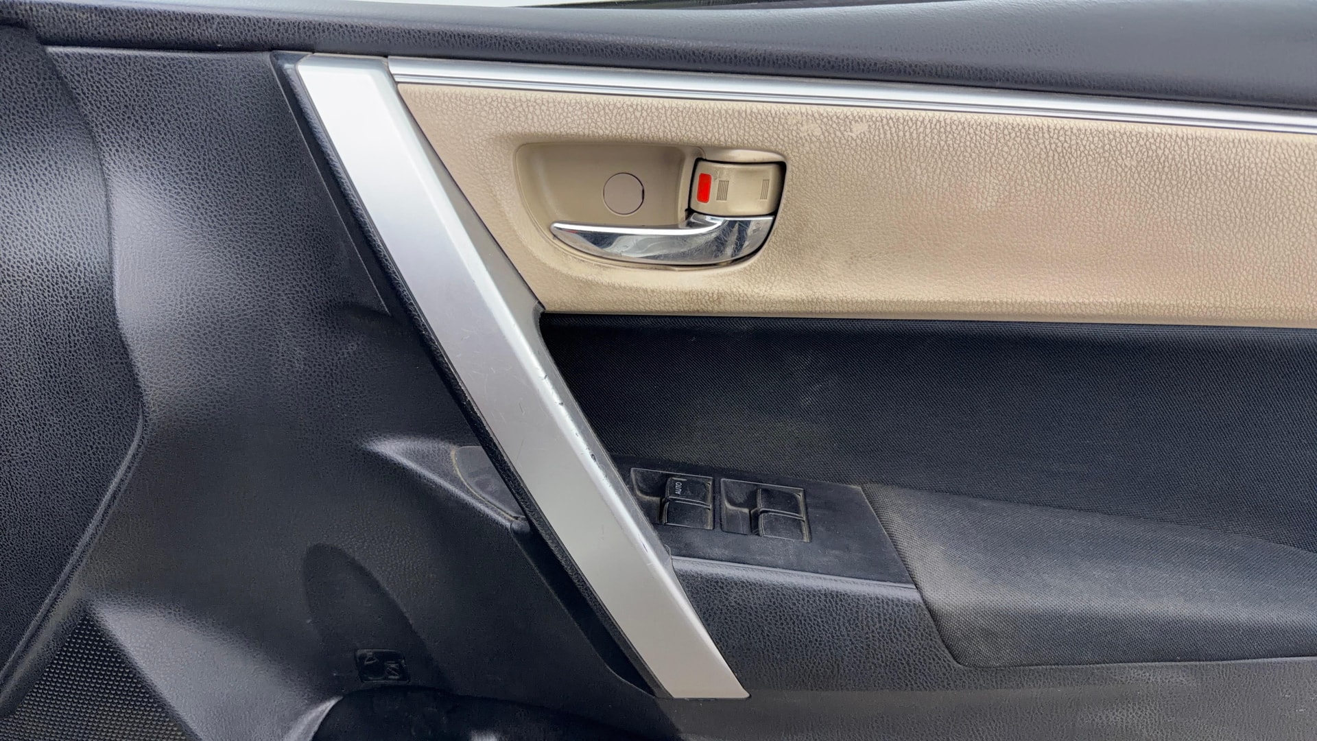 Used 2015 Toyota Corolla Altis Used 2015 Toyota Corolla Altis