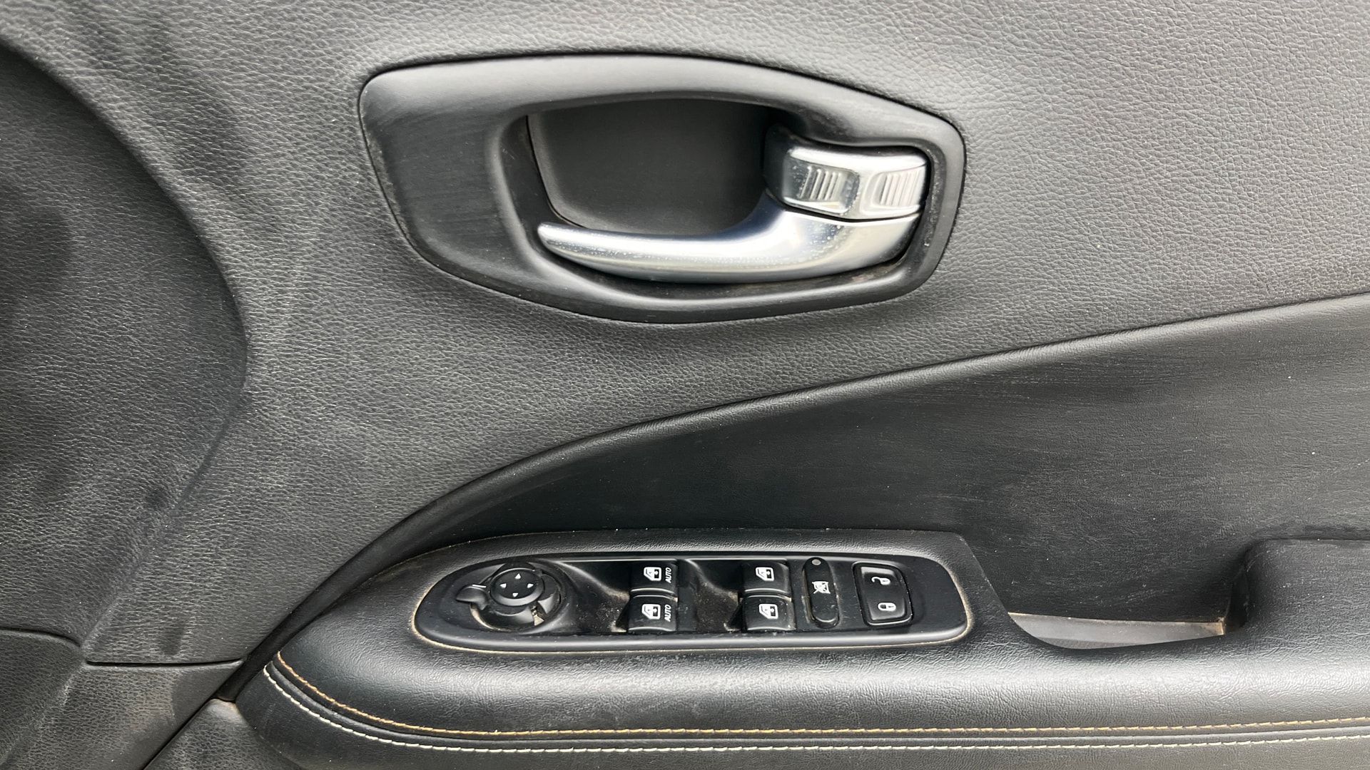 Used 2019 Jeep Compass Used 2019 Jeep Compass