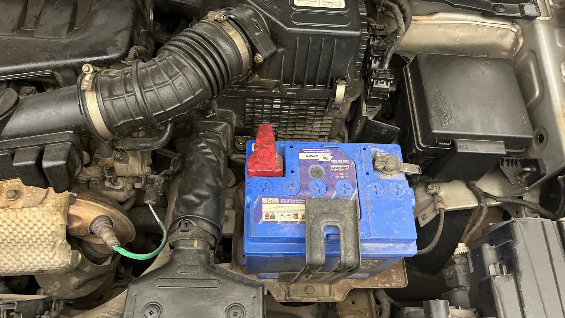 Used 2022 Mahindra XUV300 Used 2022 Mahindra XUV300