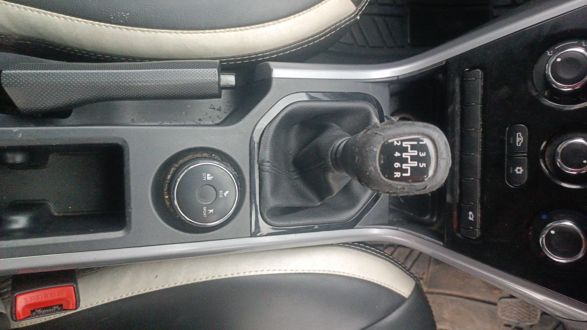 Used 2020 Tata Nexon Used 2020 Tata Nexon