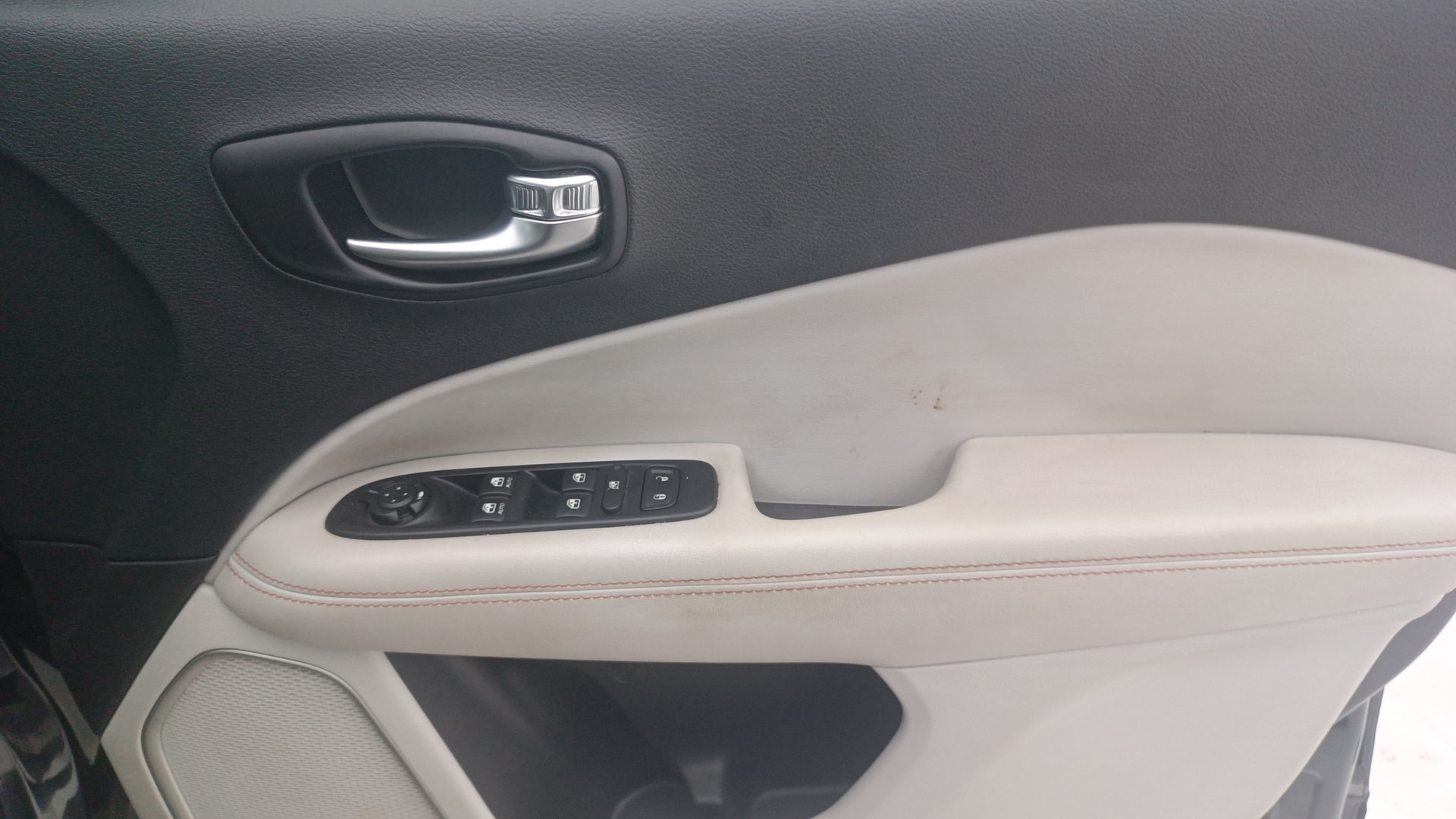 Used 2017 Jeep Compass Used 2017 Jeep Compass