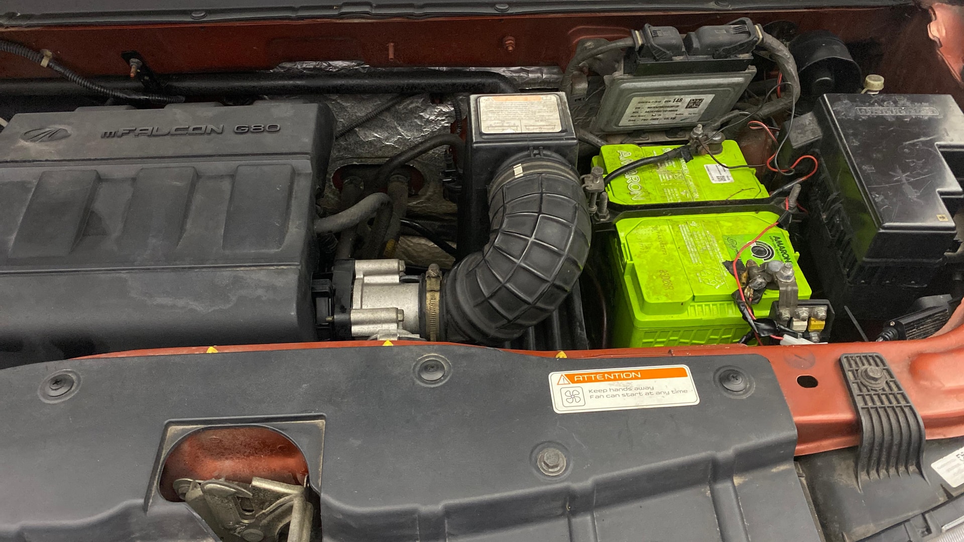 Used 2016 Mahindra KUV100 Used 2016 Mahindra KUV100