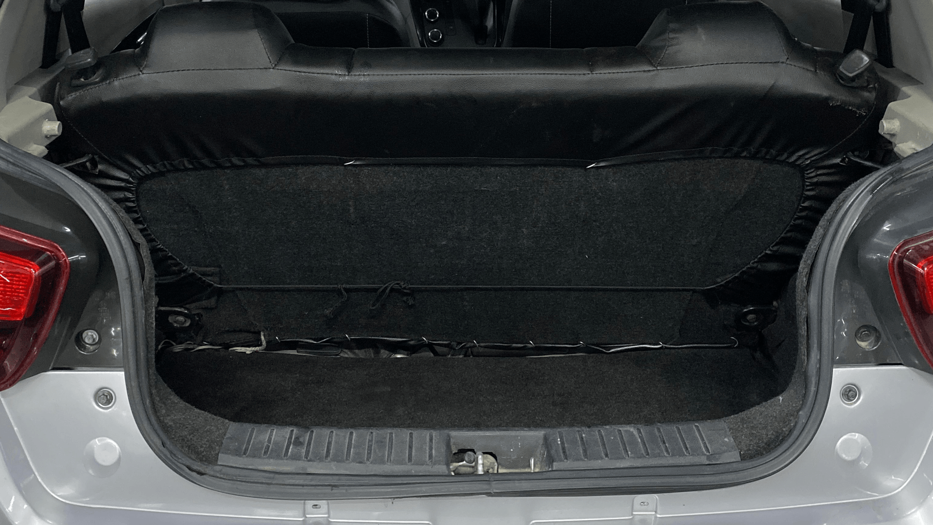 Used 2017 Mahindra KUV100 Used 2017 Mahindra KUV100