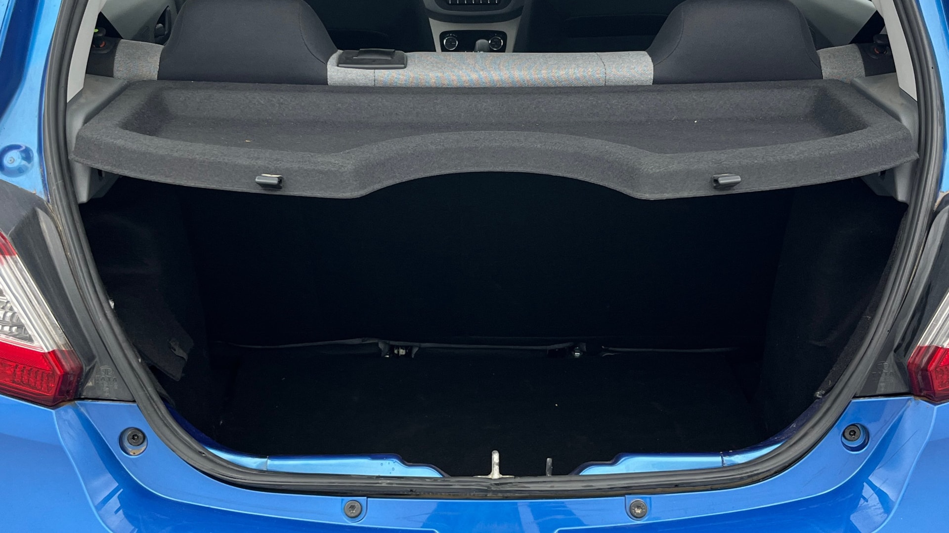 Used 2025 Tata Tiago Used 2025 Tata Tiago