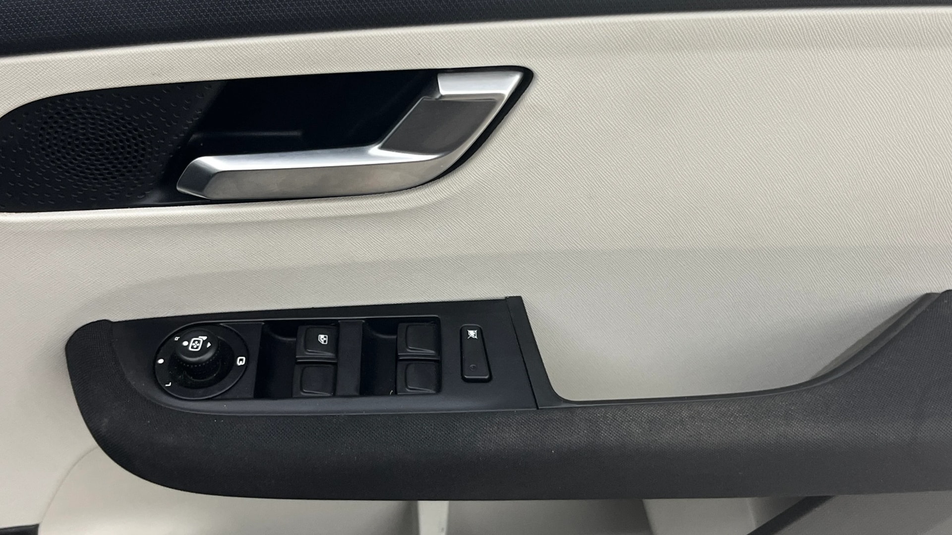 Used 2023 Tata Altroz Used 2023 Tata Altroz
