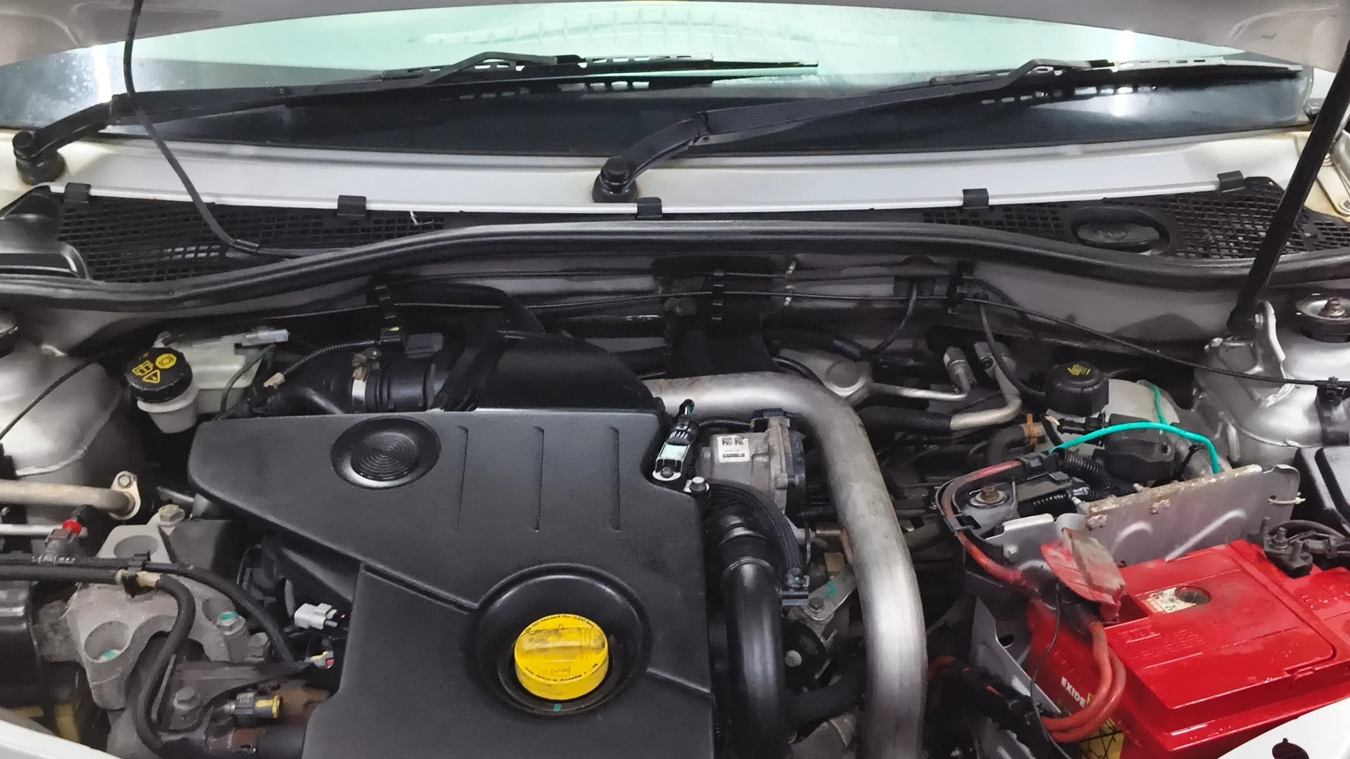 Used 2014 Nissan Terrano Used 2014 Nissan Terrano