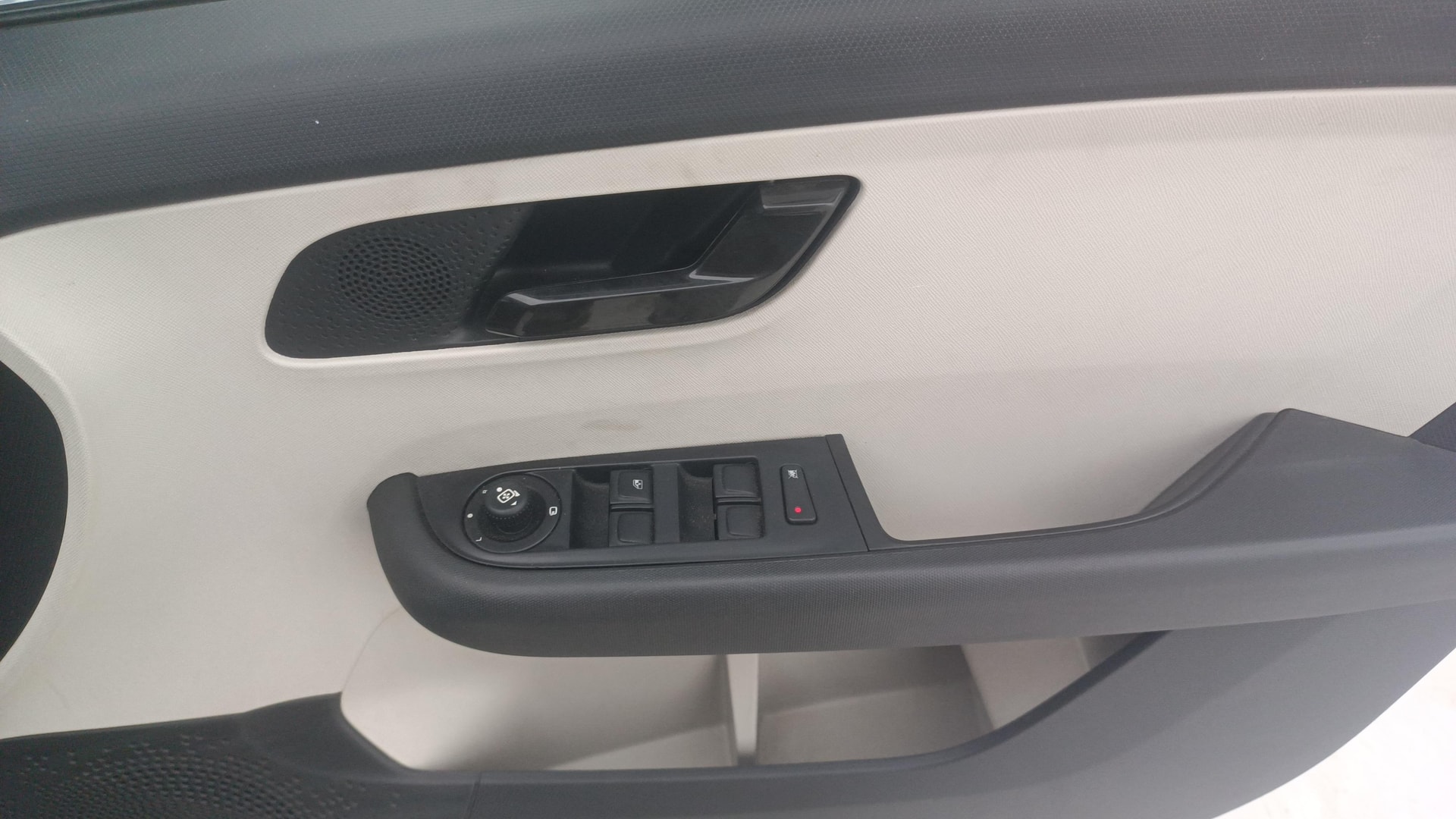 Used 2021 Tata Altroz Used 2021 Tata Altroz