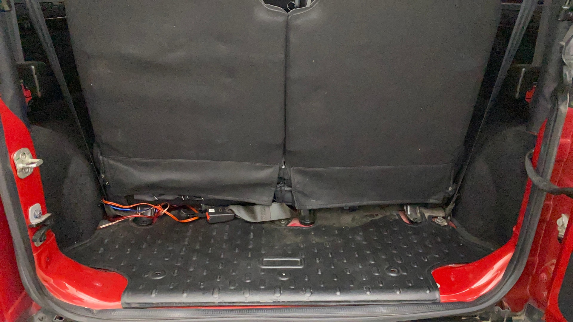 Used 2023 Mahindra Thar Used 2023 Mahindra Thar