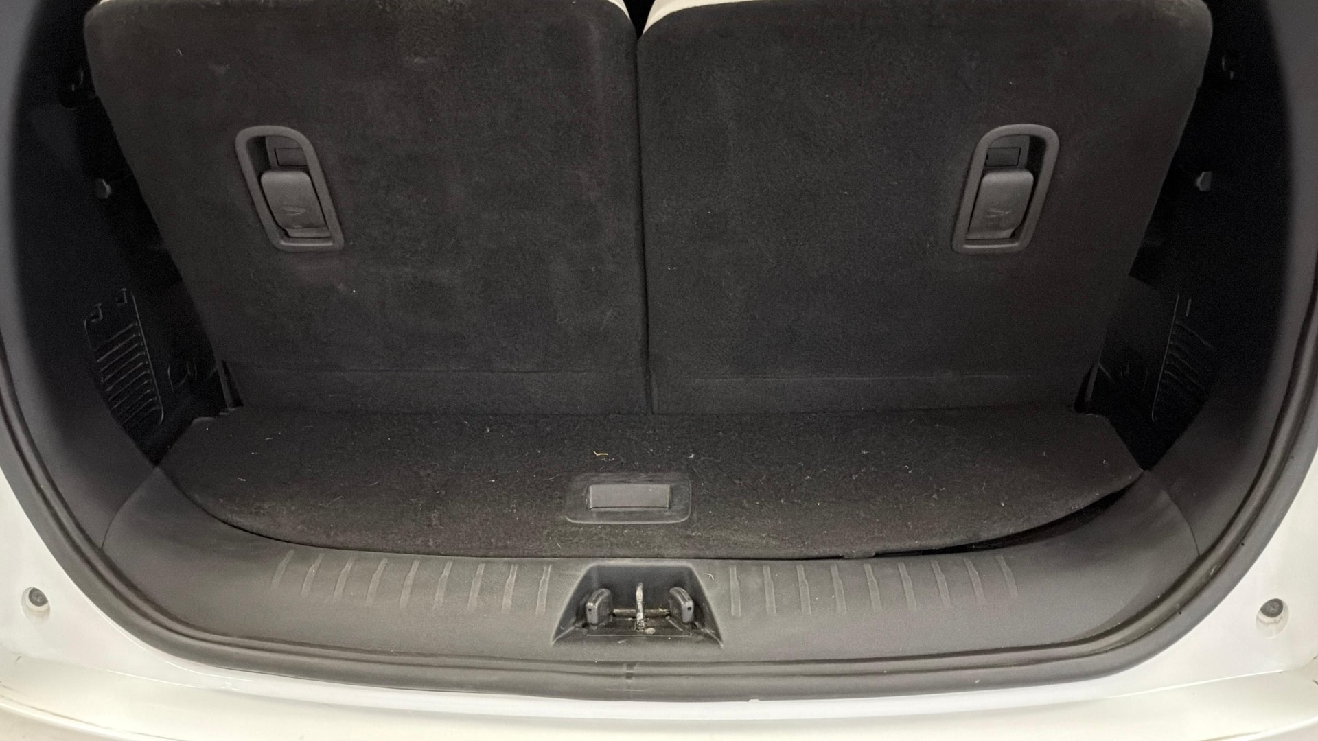 Used 2022 Mahindra XUV700 Used 2022 Mahindra XUV700