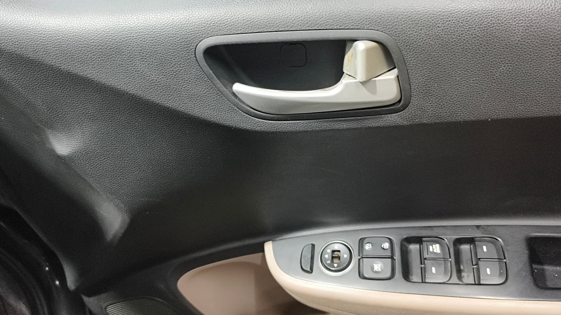 Used 2014 Hyundai Grand i10 Used 2014 Hyundai Grand i10