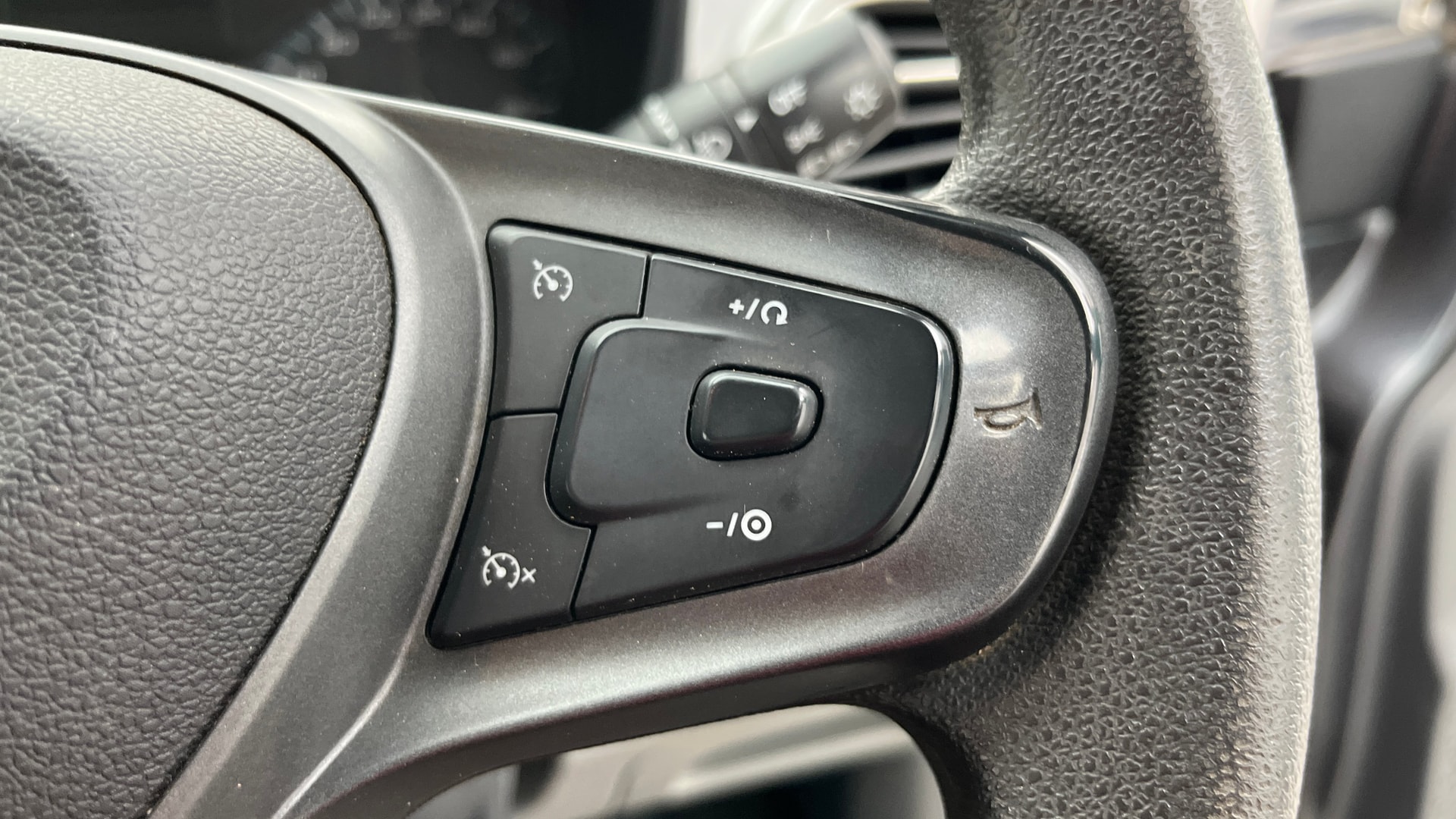 Used 2021 Tata Altroz Used 2021 Tata Altroz