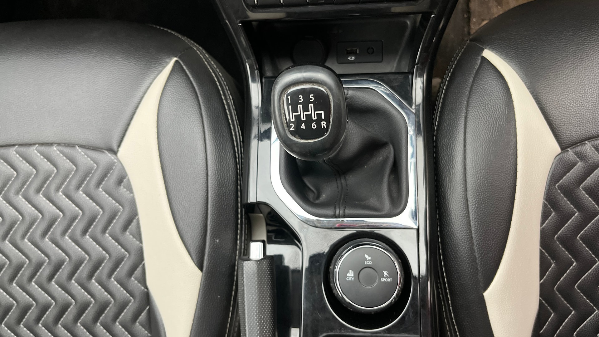 Used 2022 Tata Nexon Used 2022 Tata Nexon