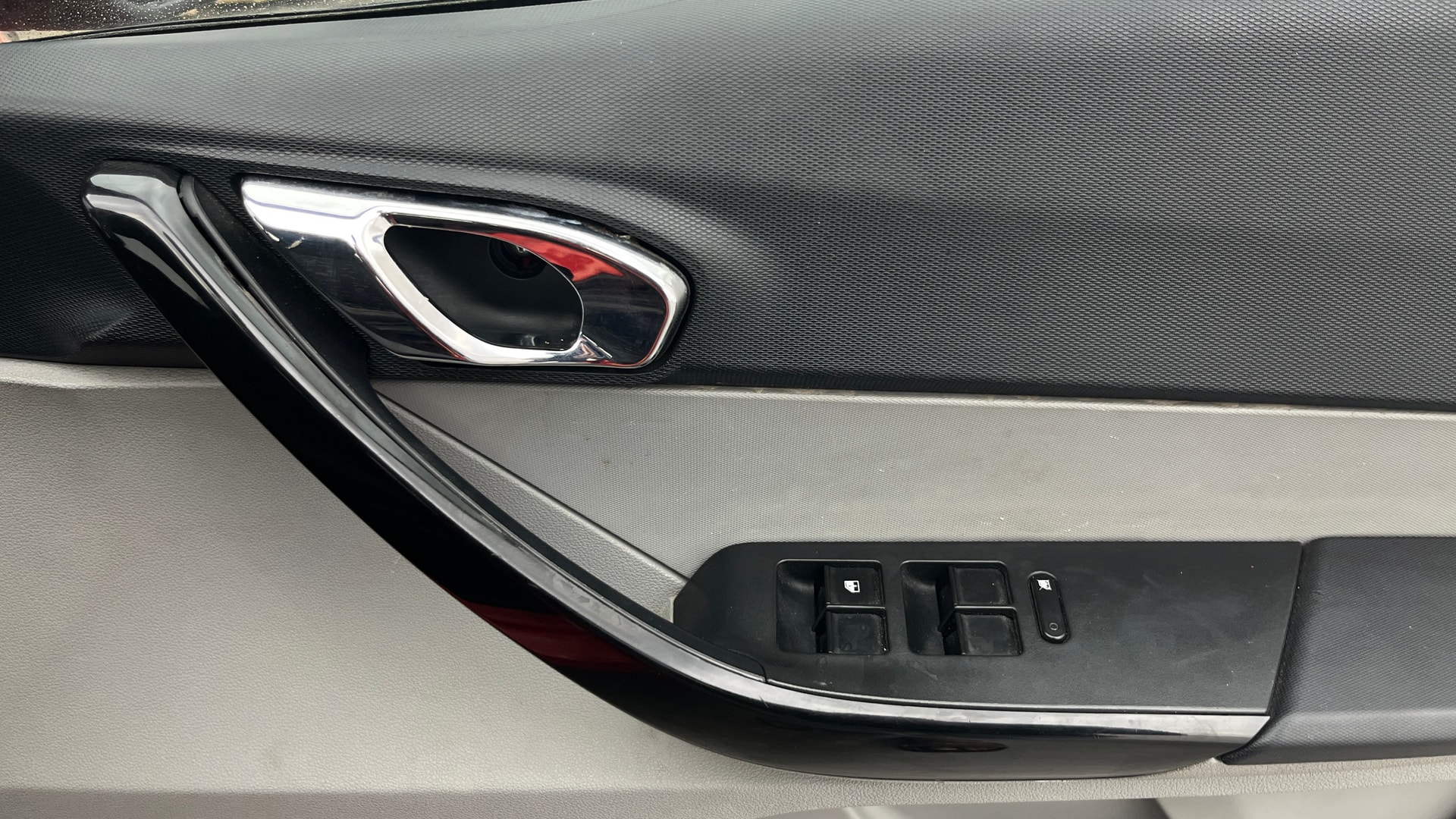 Used 2022 Tata Tiago Used 2022 Tata Tiago