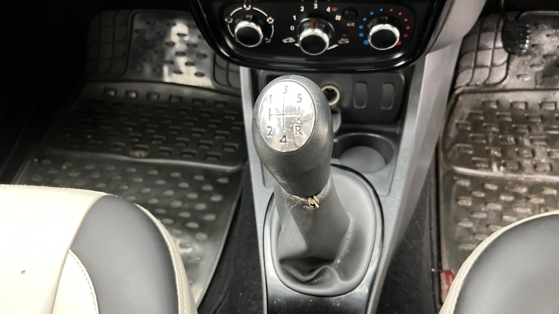 Used 2014 Renault Duster Used 2014 Renault Duster