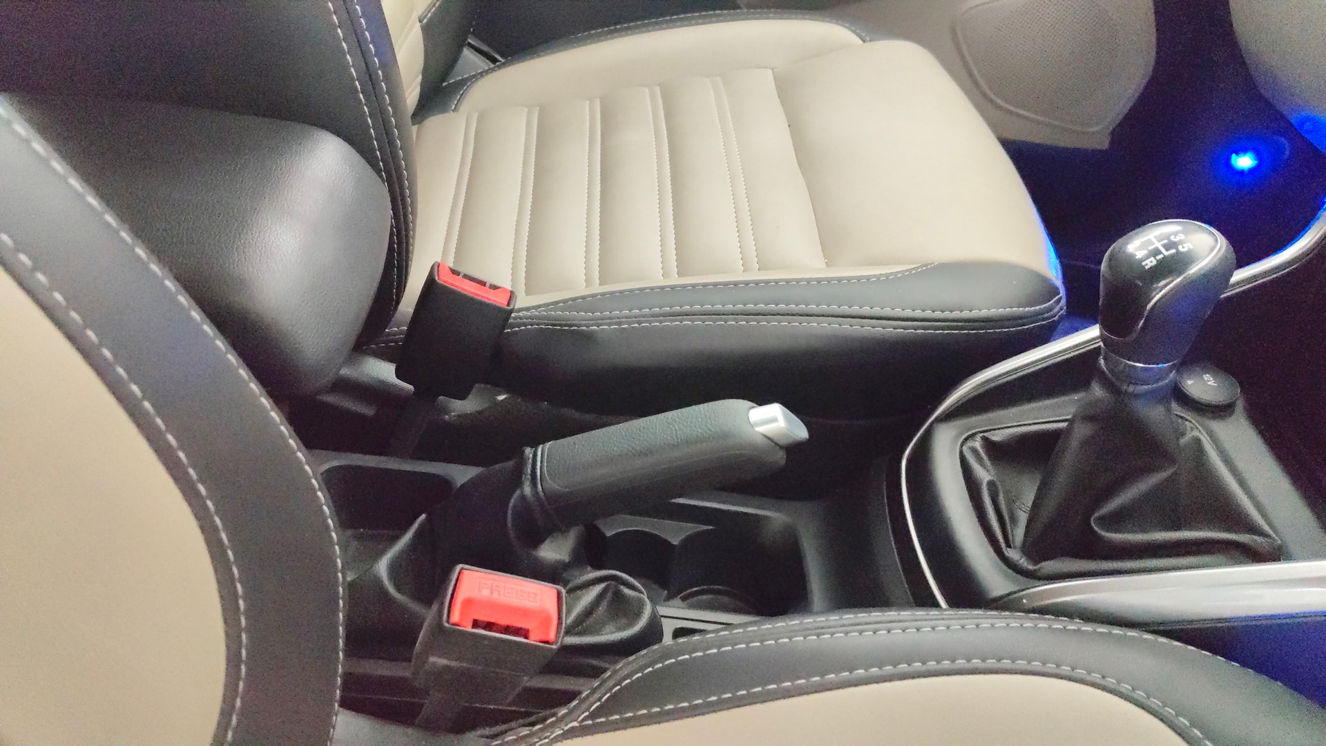 Used 2021 Ford EcoSport Used 2021 Ford EcoSport