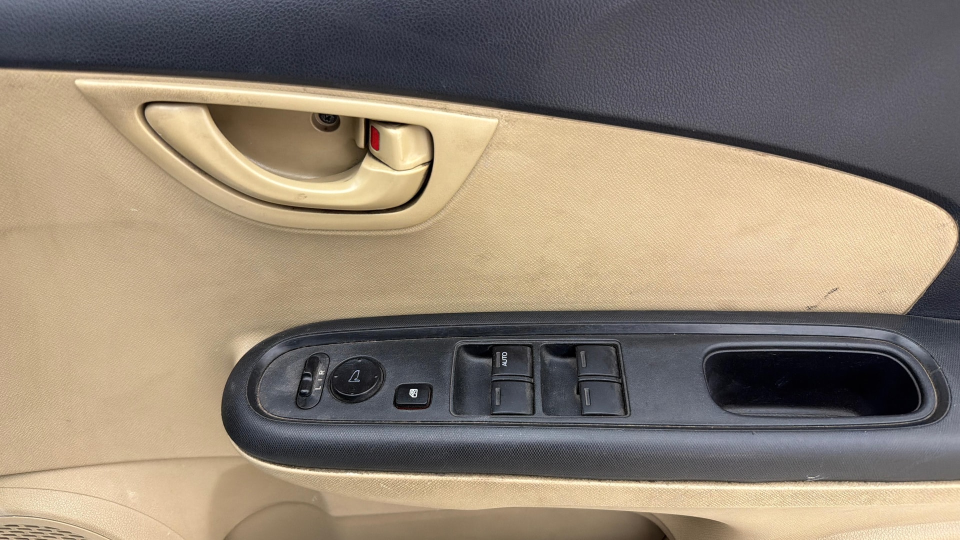 Used 2014 Honda Mobilio Used 2014 Honda Mobilio