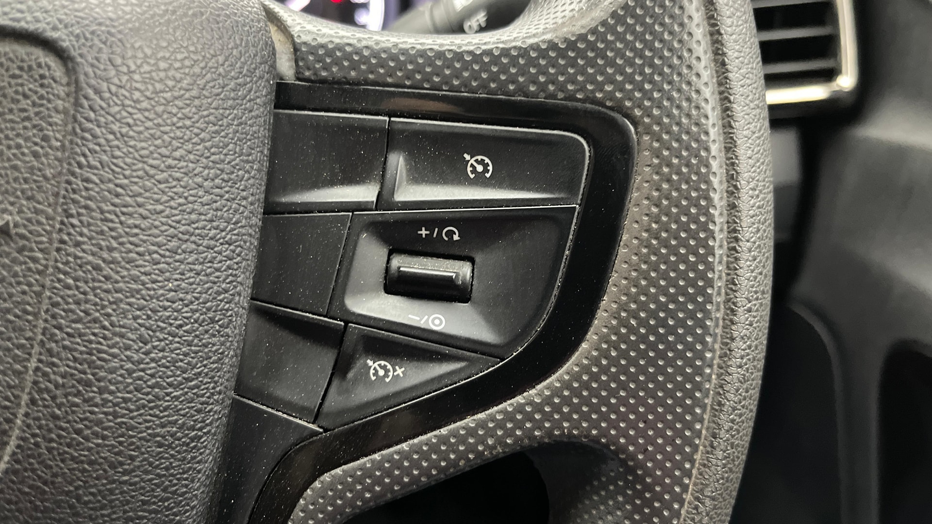 Used 2021 Tata Harrier Used 2021 Tata Harrier