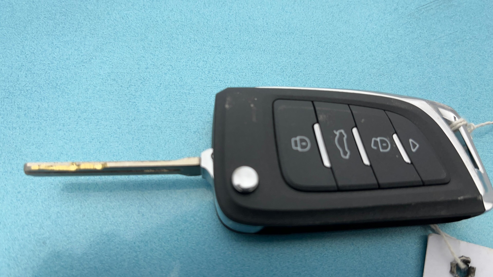 Used 2016 Mahindra KUV100 Used 2016 Mahindra KUV100
