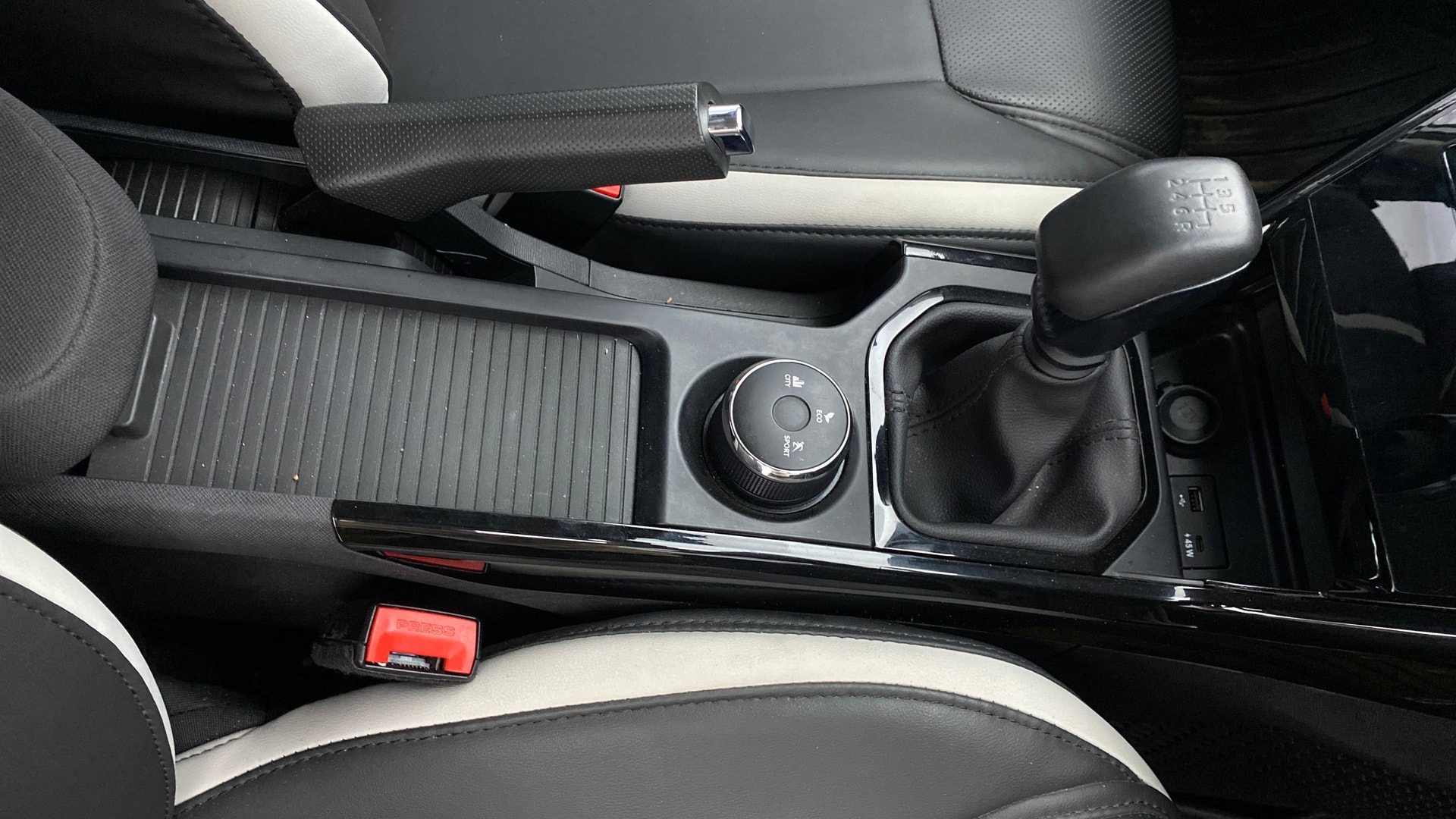 Used 2025 Tata Nexon Used 2025 Tata Nexon