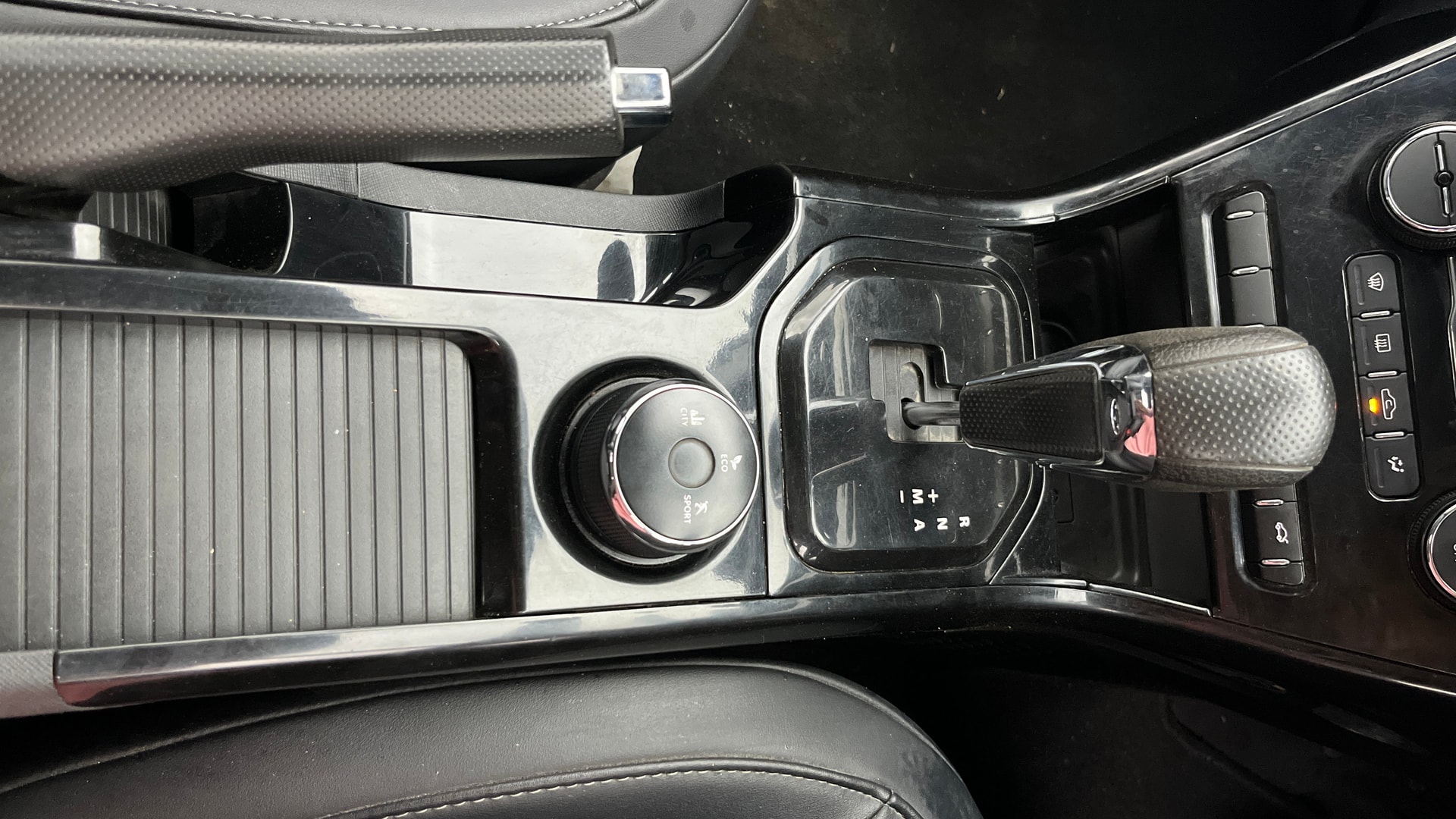 Used 2022 Tata Nexon Used 2022 Tata Nexon