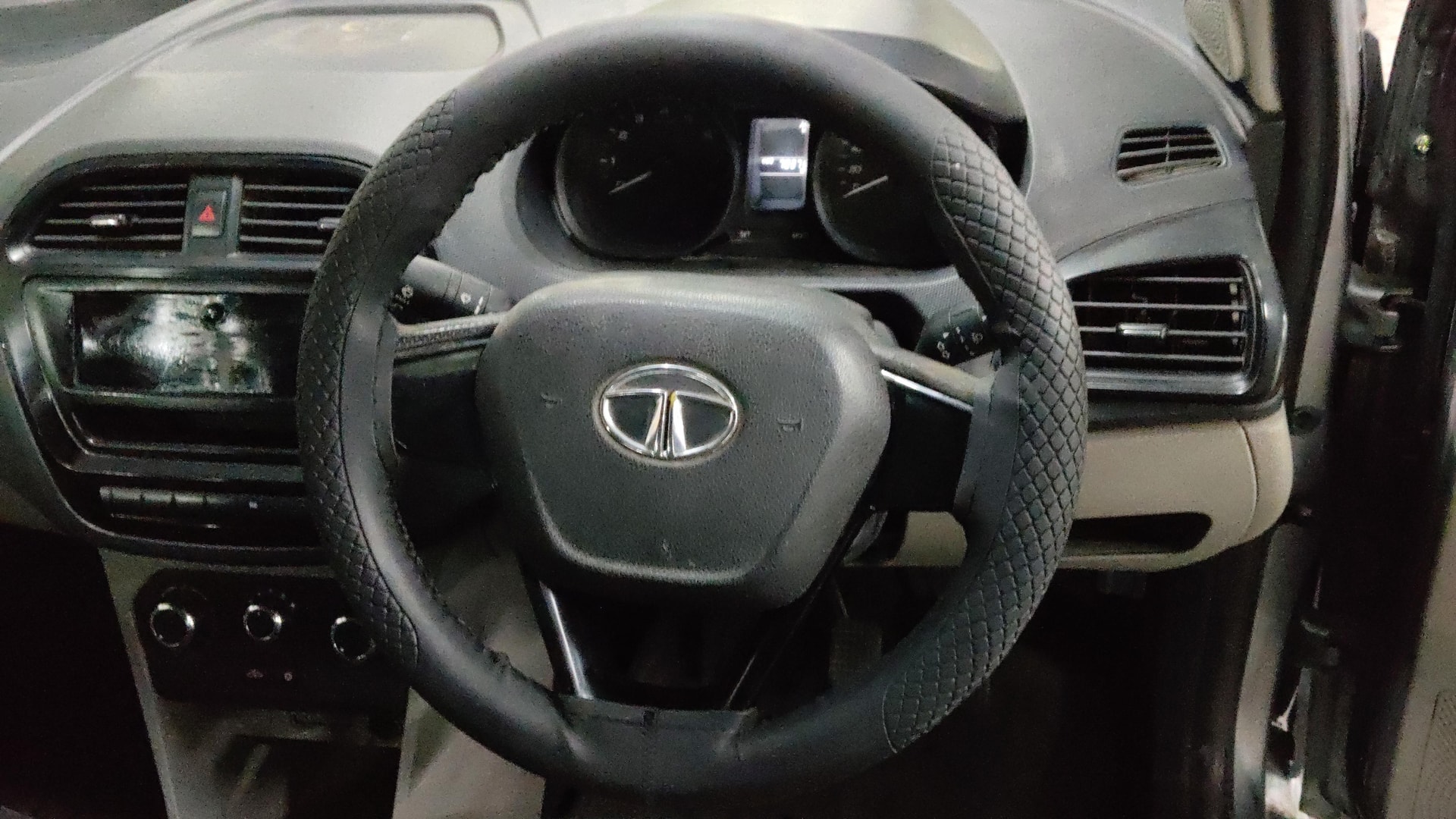 Used 2018 Tata Tiago Used 2018 Tata Tiago