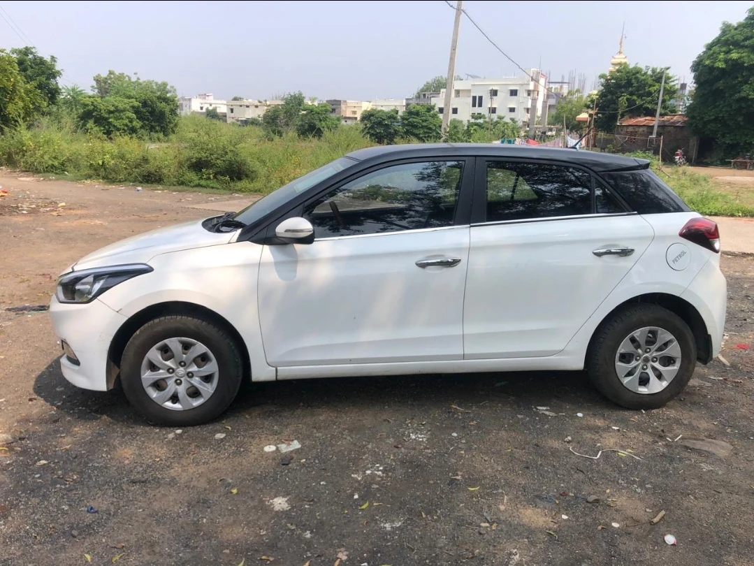 Used 2017 Hyundai i20 Active Used 2017 Hyundai i20 Active