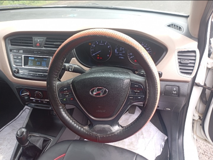 Used 2017 Hyundai i20 Active Used 2017 Hyundai i20 Active