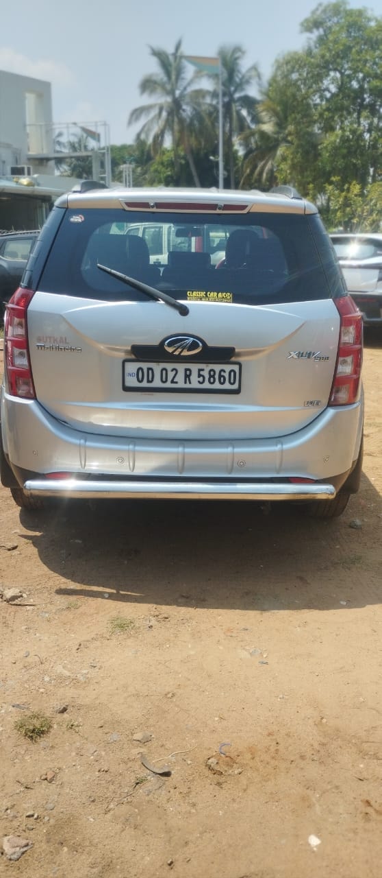 XUV500 image 4 XUV500 image 4