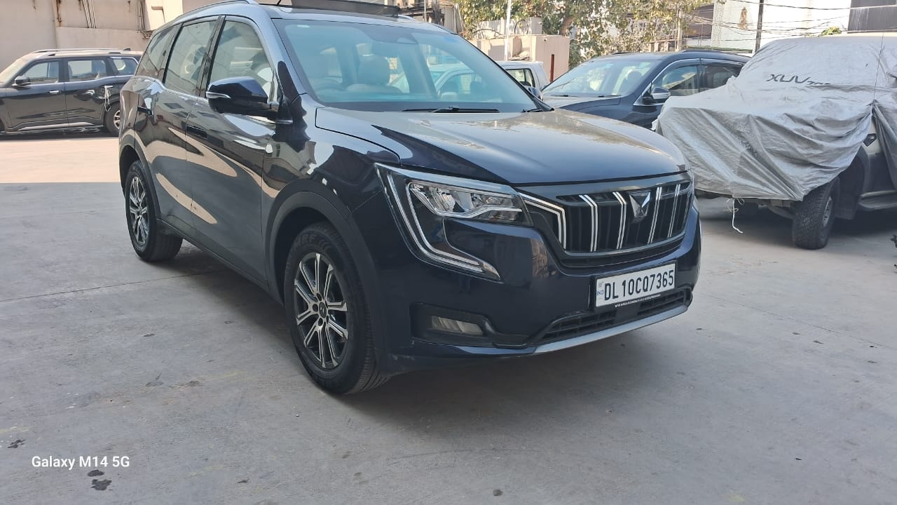 Used 2021 Mahindra XUV700 Used 2021 Mahindra XUV700