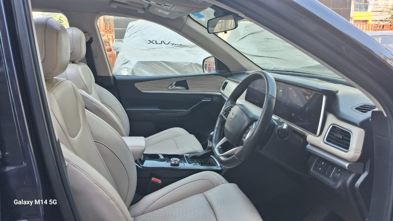 Used 2021 Mahindra XUV700 Used 2021 Mahindra XUV700