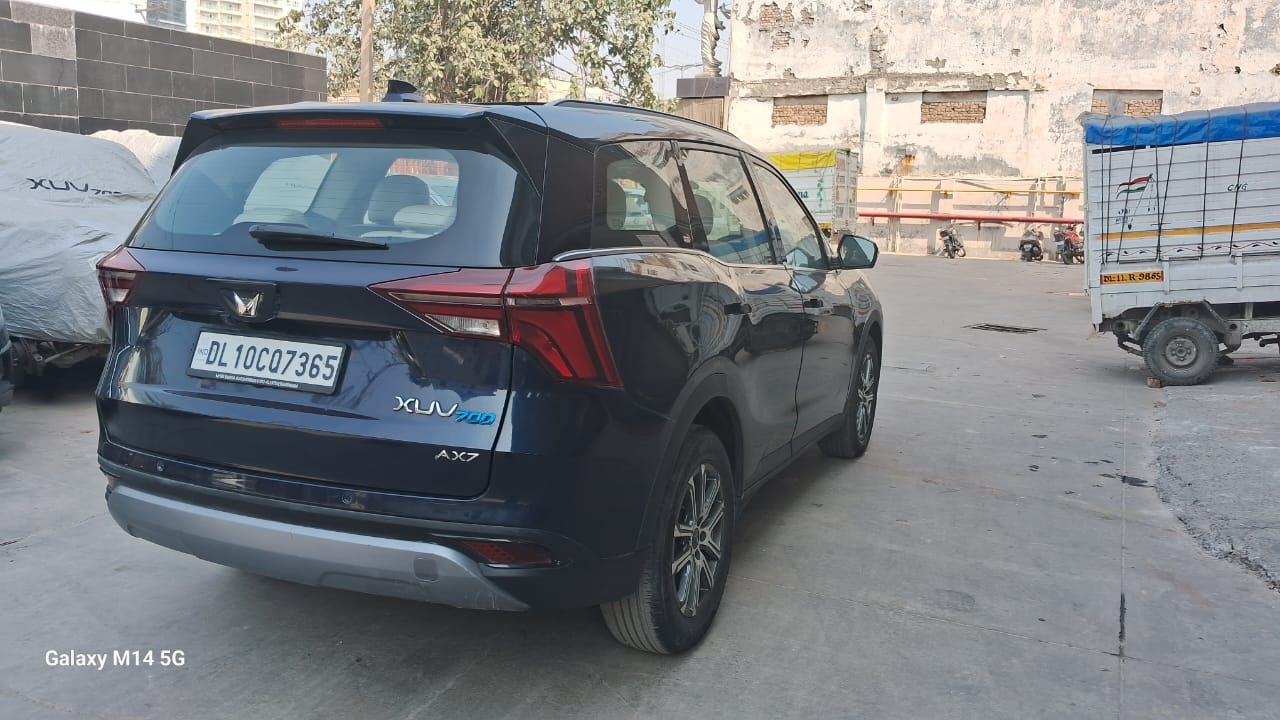 Used 2021 Mahindra XUV700 Used 2021 Mahindra XUV700