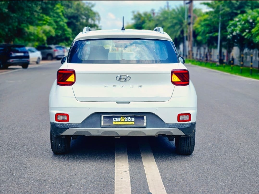 Used 2020 Hyundai Venue Used 2020 Hyundai Venue