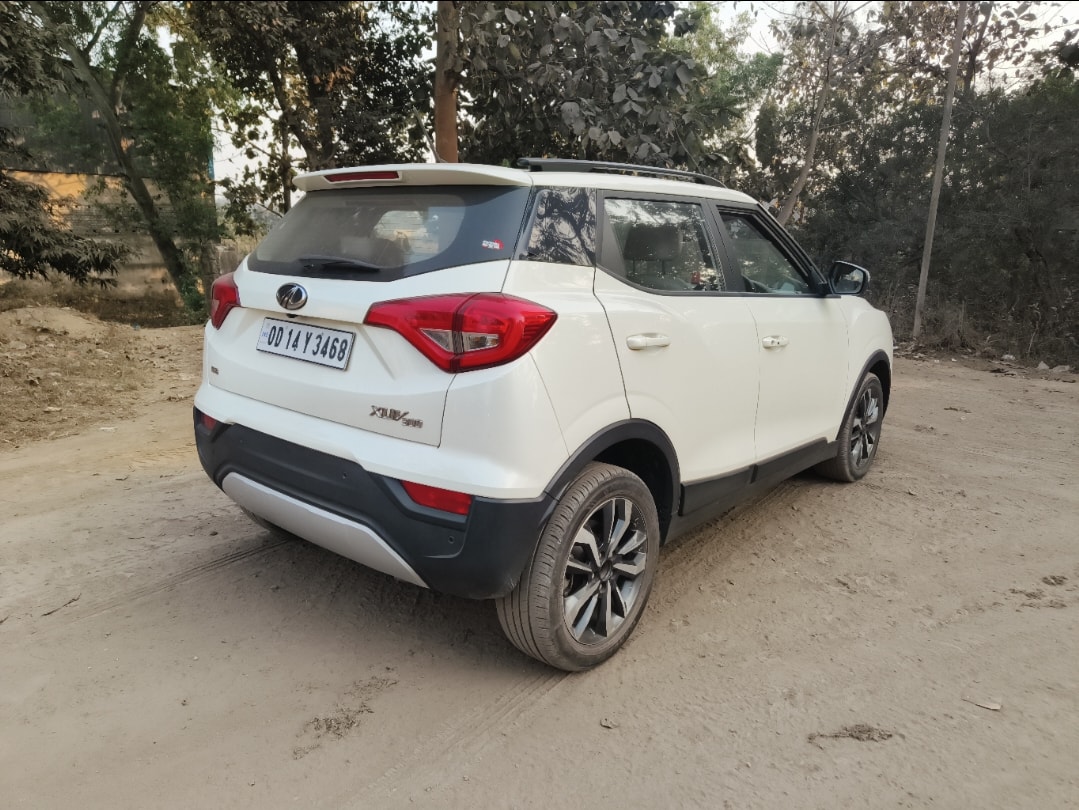 Used 2021 Mahindra XUV300 Used 2021 Mahindra XUV300