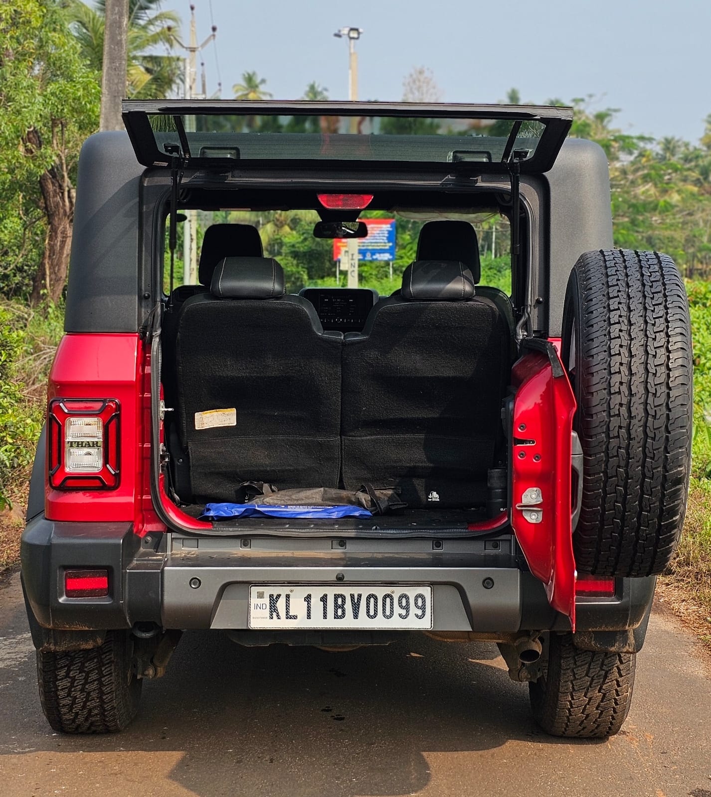 Used 2021 Mahindra Thar Used 2021 Mahindra Thar