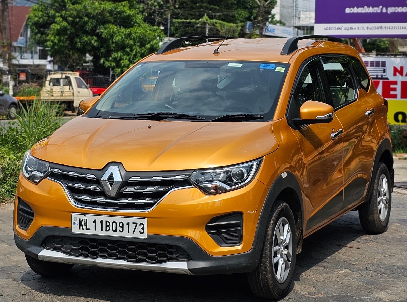 Used 2019 Renault Triber Used 2019 Renault Triber