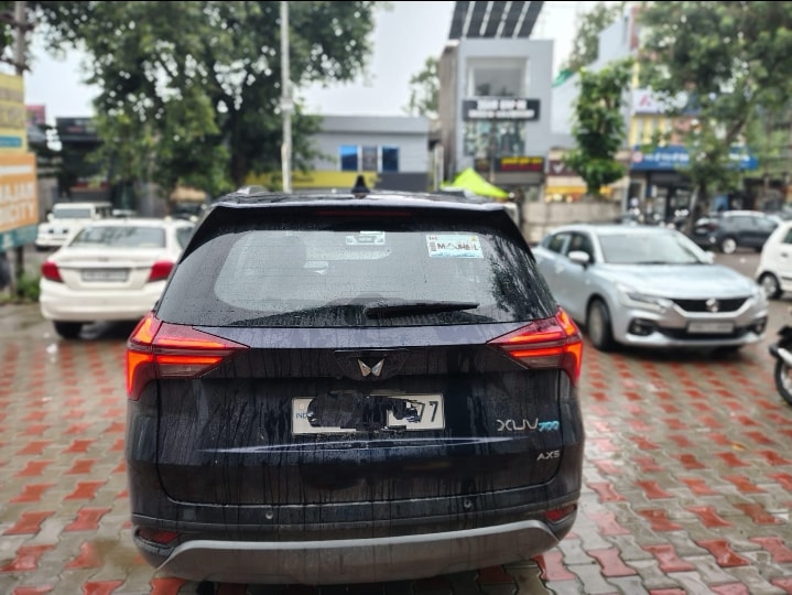 Used 2022 Mahindra XUV700 Used 2022 Mahindra XUV700