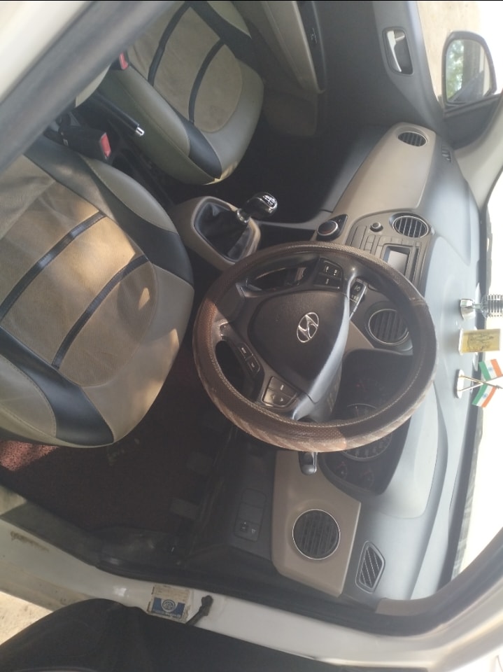 Used 2016 Hyundai Grand i10 Used 2016 Hyundai Grand i10