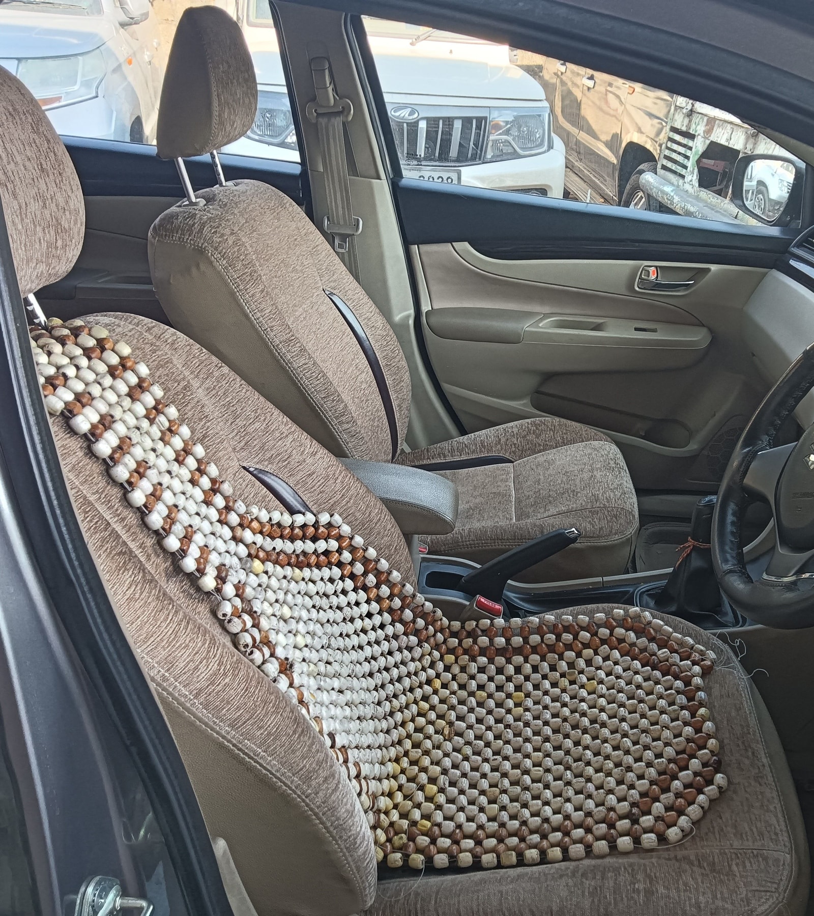 Ciaz image 11 Ciaz image 11