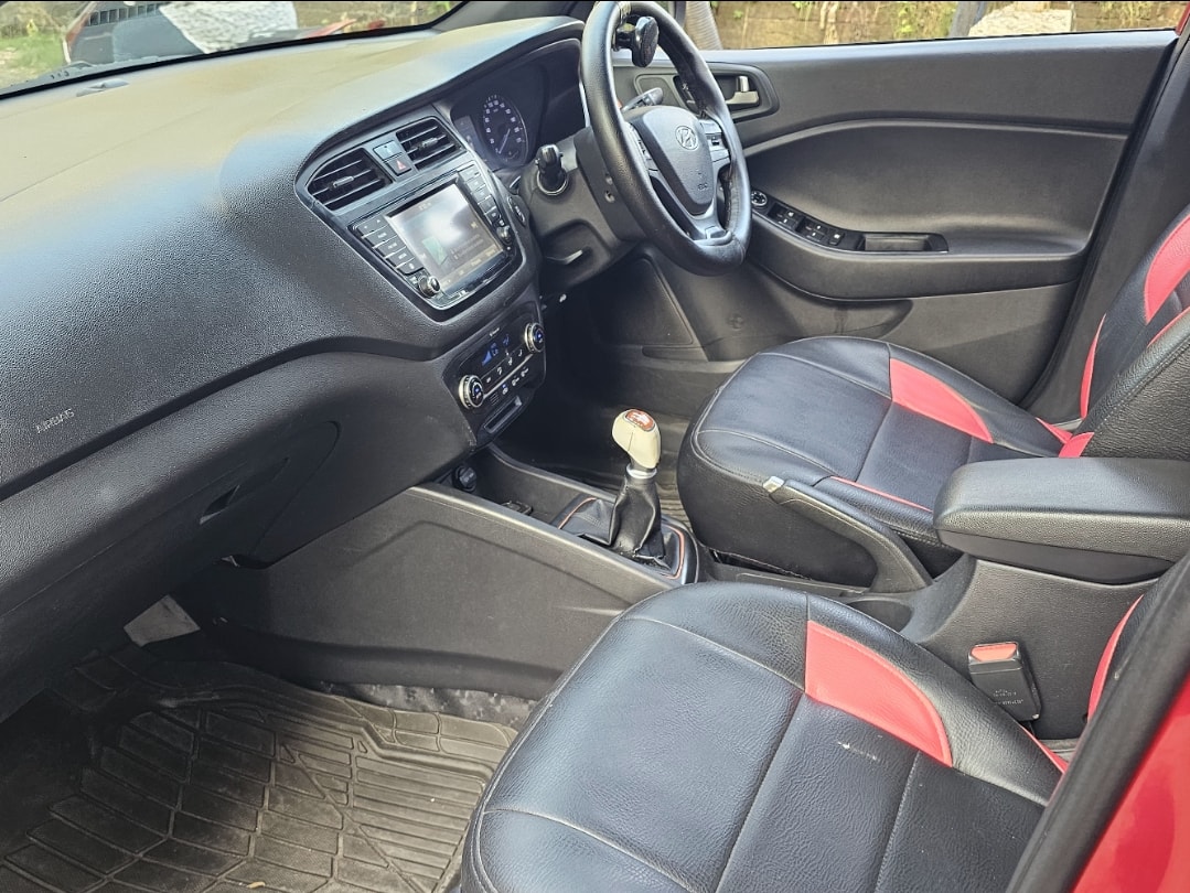 Used 2015 Hyundai i20 Active Used 2015 Hyundai i20 Active